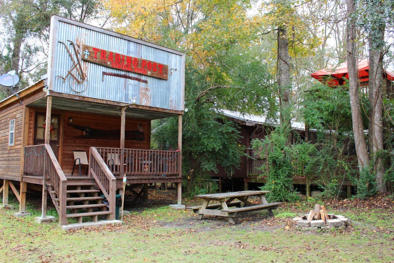 Berry Creek Cabins Hotel Isabel Ngoại thất bức ảnh