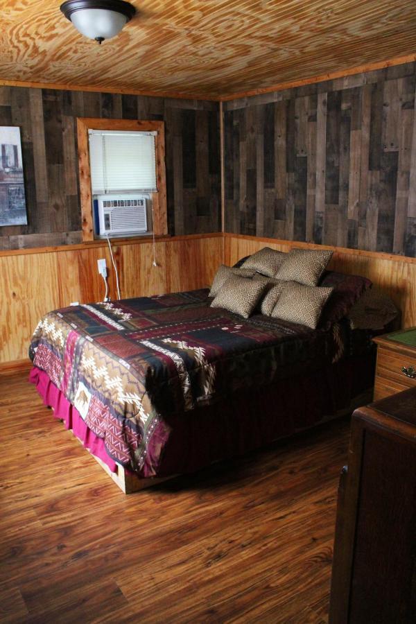 Berry Creek Cabins Hotel Isabel Ngoại thất bức ảnh